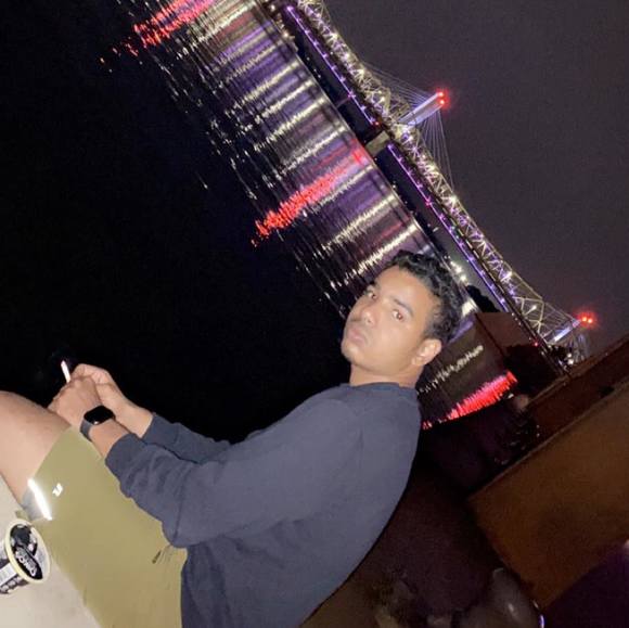 Meet your Posher, Ghassem - Picture 1 of 1